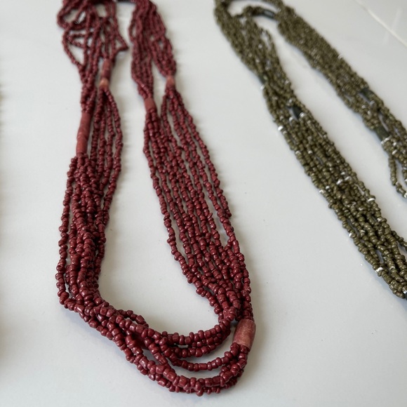 Beaded necklaces - Picture 8 of 8